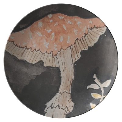 Mushroom with Black Plates