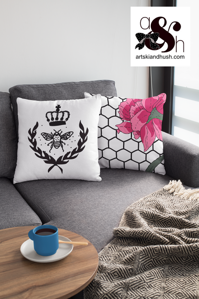 Queen Bee Premium Pillow - Artski&Hush